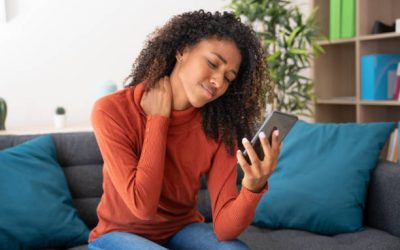Text Neck: How Your Phone Is Causing Neck and Shoulder Pain